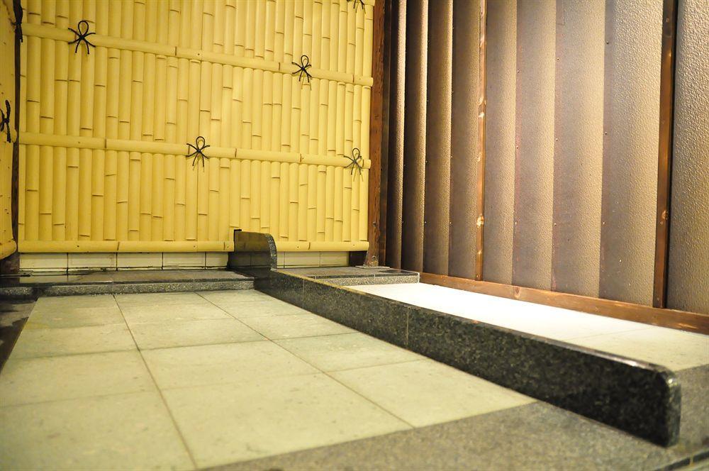 Capsule Hotel & Sauna Ikebukuro Plaza Tokyo prefektur Exteriör bild